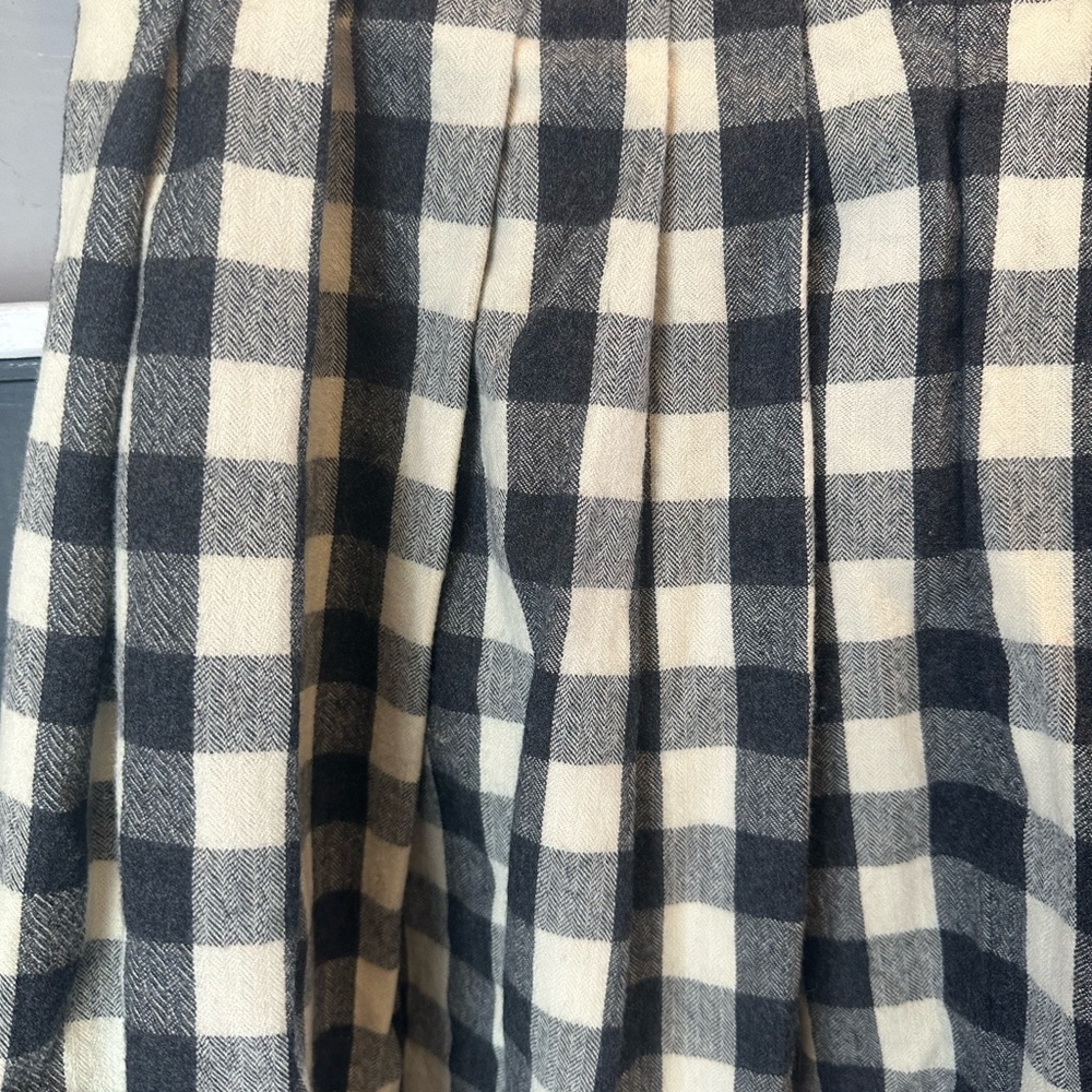 Vintage Wool Pleated Black and Cream Oversize Gingham Midi Skirt size 6 - Picture 6 of 12
